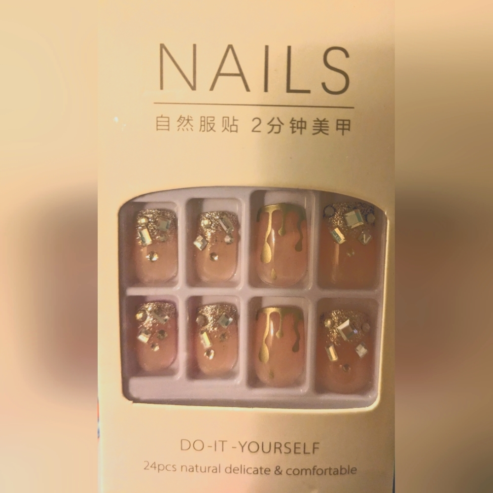Press On Nails